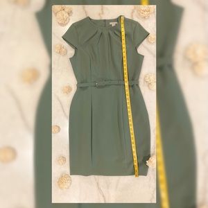 ❌SOLD❌ H&M Green Midi Career Dress
